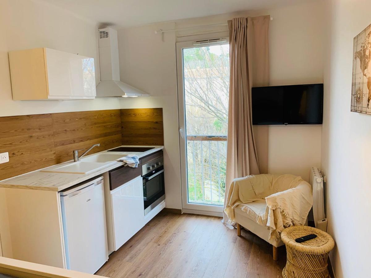 Tulipe Studio Appartement Manosque Buitenkant foto