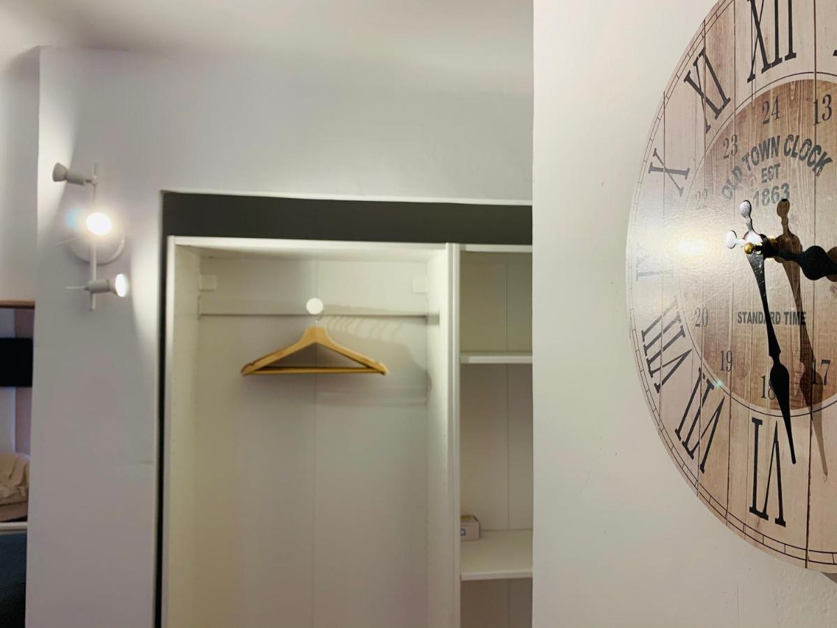 Tulipe Studio Appartement Manosque Buitenkant foto